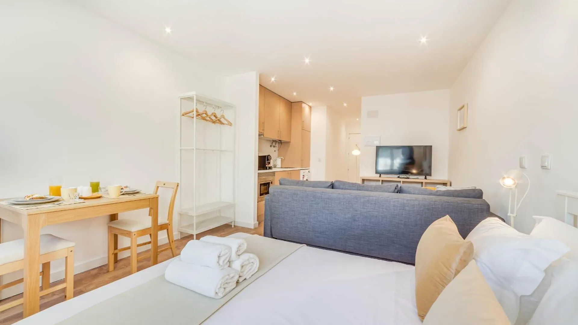 Blue Charm - Campolide Apartments Lisboa Πορτογαλία