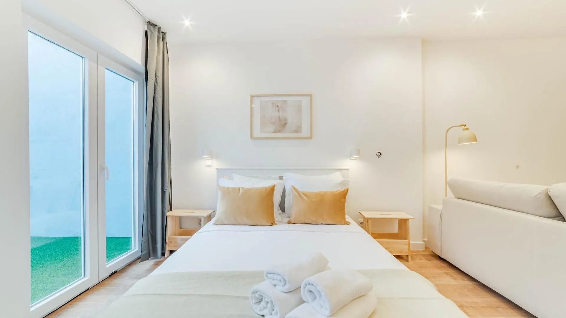 Blue Charm - Campolide Apartments Lisboa 0*,  Πορτογαλία
